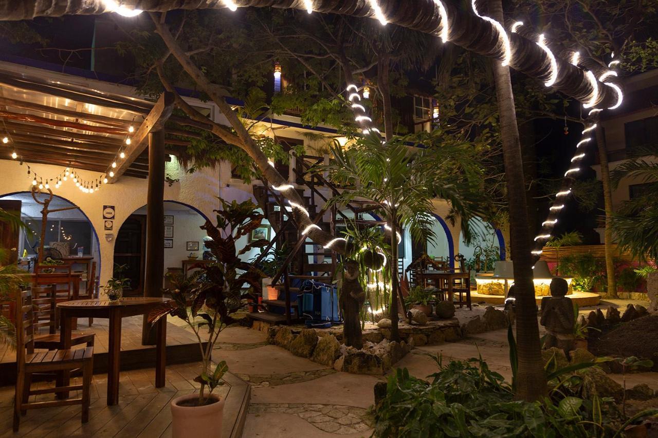Hotel Amar Inn Puerto Morelos Exterior foto